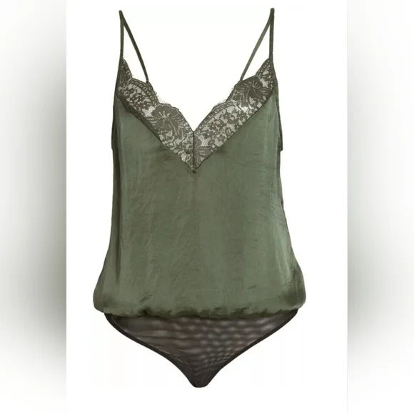 🎉HP 🎉NWT Socialite Women's Lace Trim Satin Bodysuit Size Medium in Olive Green - Picture 4 of 9